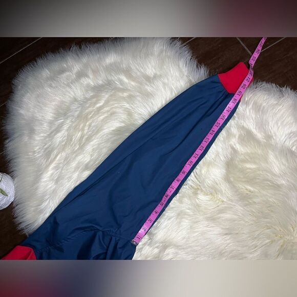 L.L Bean navy blue w/red trim vintage pullover sz large - Picture 6 of 6